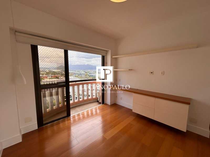 e87f02f6-443a-4b87-bd76-f536a1 - 16