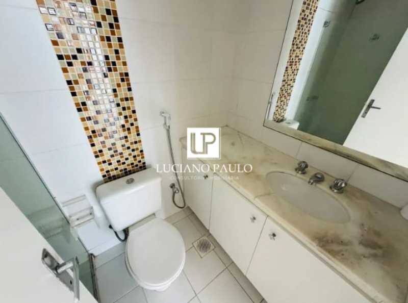 a1f28960-d29a-4917-8171-722452 - 6