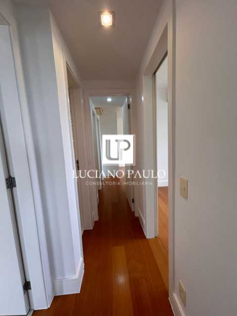 1a90f636-61fa-49ad-a65f-ab53ee - 11