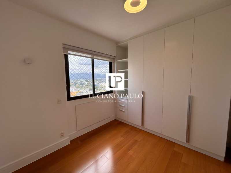 ee270692-9e95-4c8a-93ab-ea2928 - 22