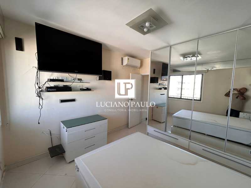 8cfb7760-de7f-4e03-82bc-1db54a - 19