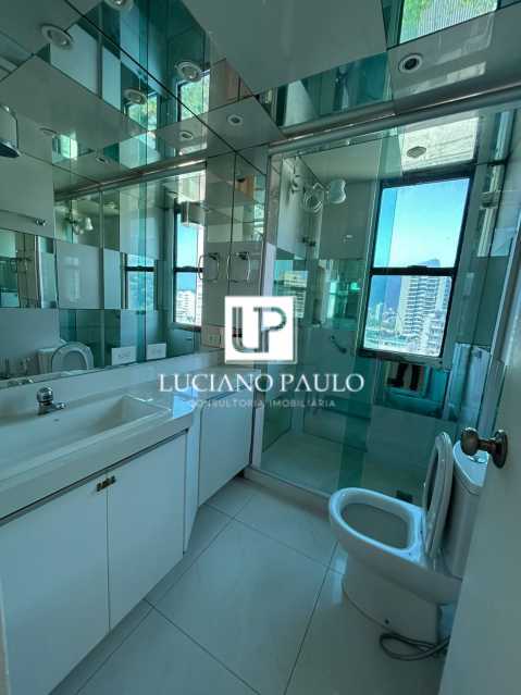 f9ba957b-5aaf-45c1-9893-1ab5c3 - 22