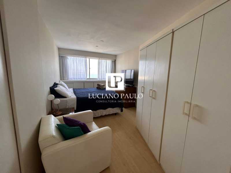 ce505974-bae9-4daa-8ccb-0a1df5 - 21