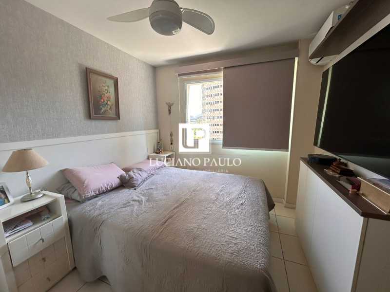 073bacff-5a45-4b2f-8598-8cd767 - 17