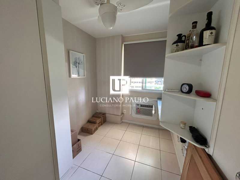 b47242c4-4dcd-40a7-8b97-41565b - 25