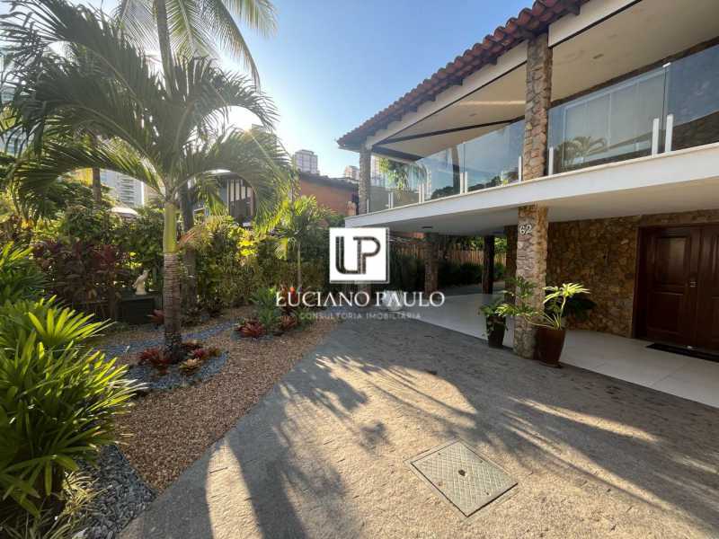 03d62a90-5a93-43a6-9a17-1539dd - 1