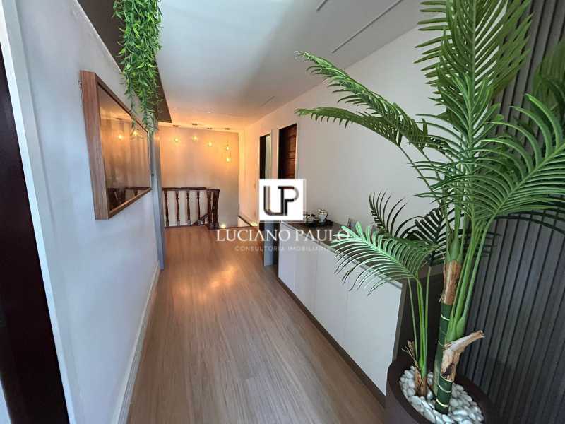 11c4eda0-a312-4861-a4df-c38479 - 12