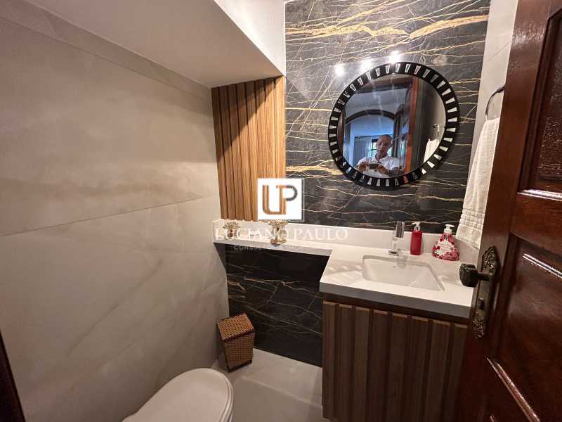 35e917c2-d1e1-4ebc-84cd-92a290 - 10