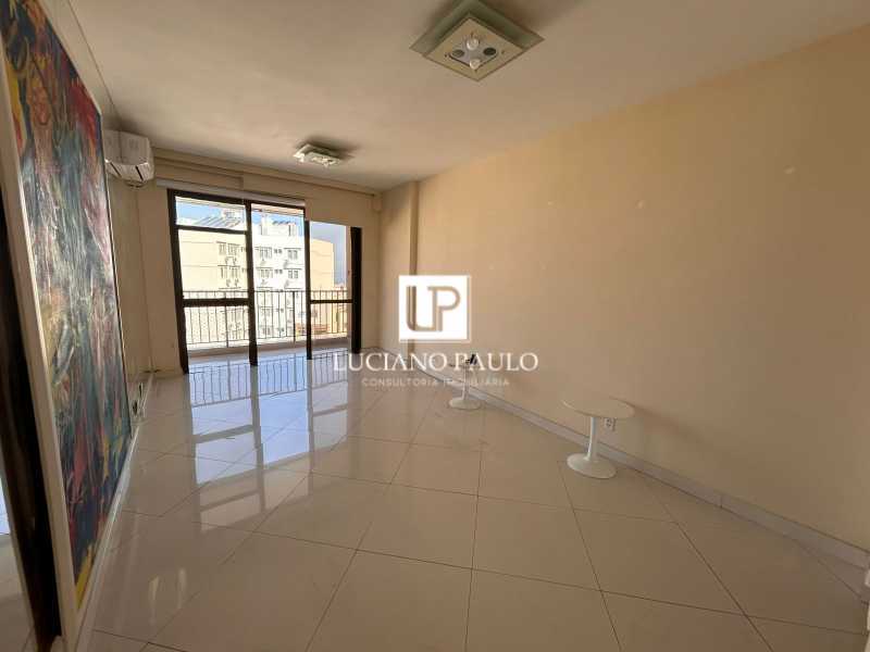 7e497cbf-5008-433c-8f65-78af8b - 10