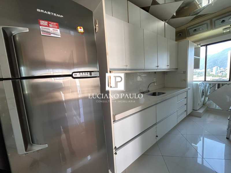 8462cb4f-131f-457e-b3a1-627402 - 21