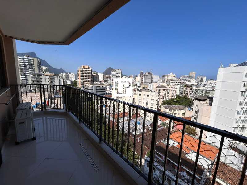 327525f0-7f27-4e10-b0fb-61540b - 9