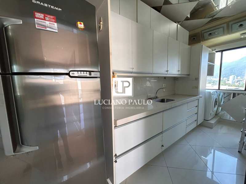 9541804a-a5e9-43d5-a03a-c9151e - 22