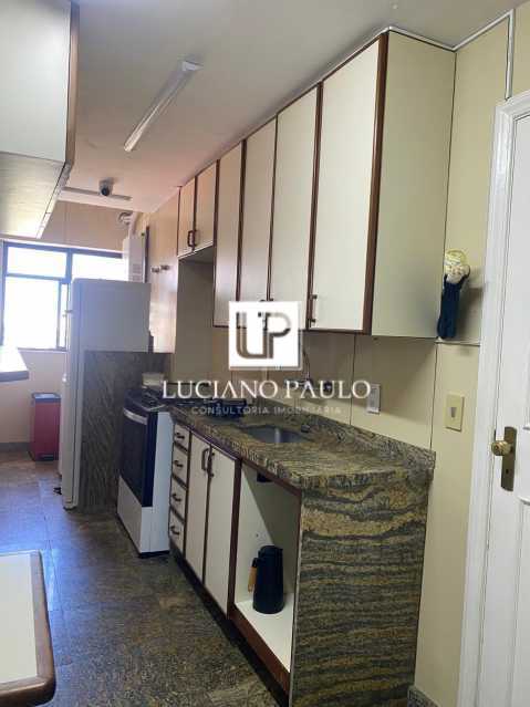 ef21eb98-3baf-44e8-b7ec-f23a41 - 14