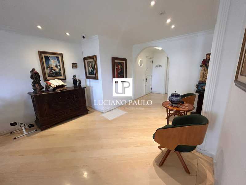 bc0b962e-4476-4ee1-a74d-019cb0 - 17