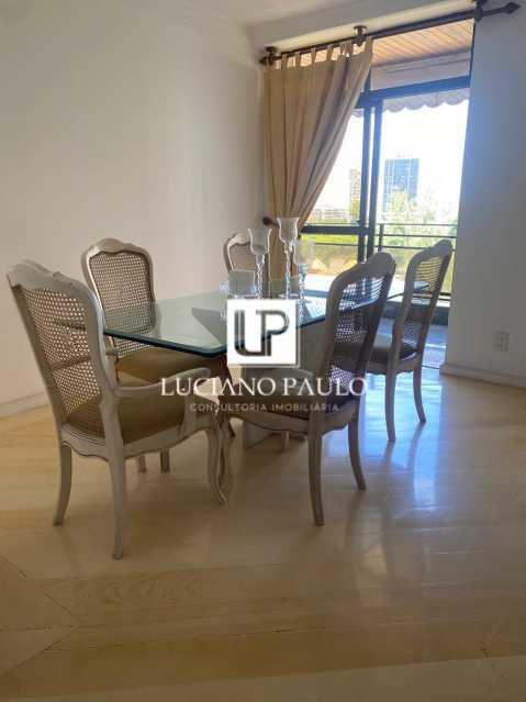 7e2a0757-a515-46f1-9fb7-007747 - 3