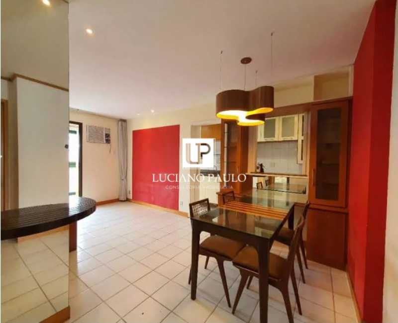 e2778218-4f26-49e2-bd35-31dbab - 14