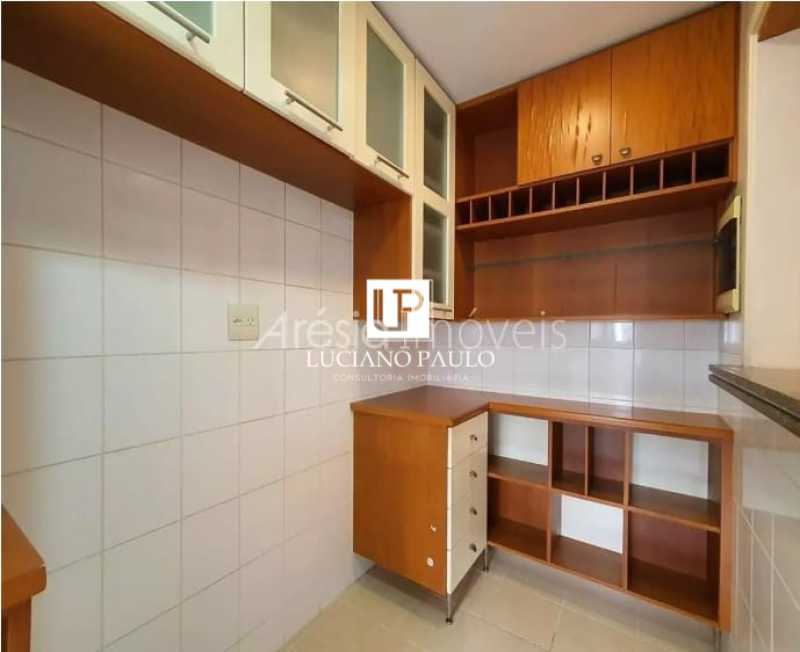 e498bea9-b86f-429e-8d2c-53d3d4 - 28