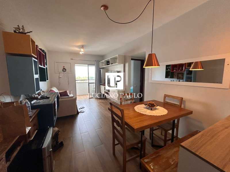 5e3984ea-a9ff-40c6-8bb0-73ed5a - 8