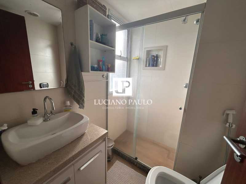 0b2d991d-e812-4ac7-8d23-412208 - 15