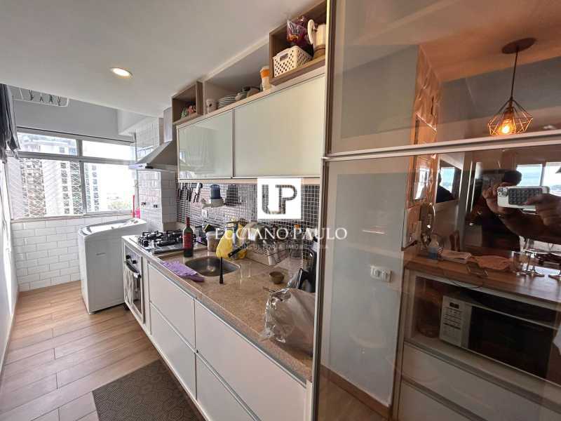 16c5d567-3d8b-4b7c-8bf2-9c3763 - 25