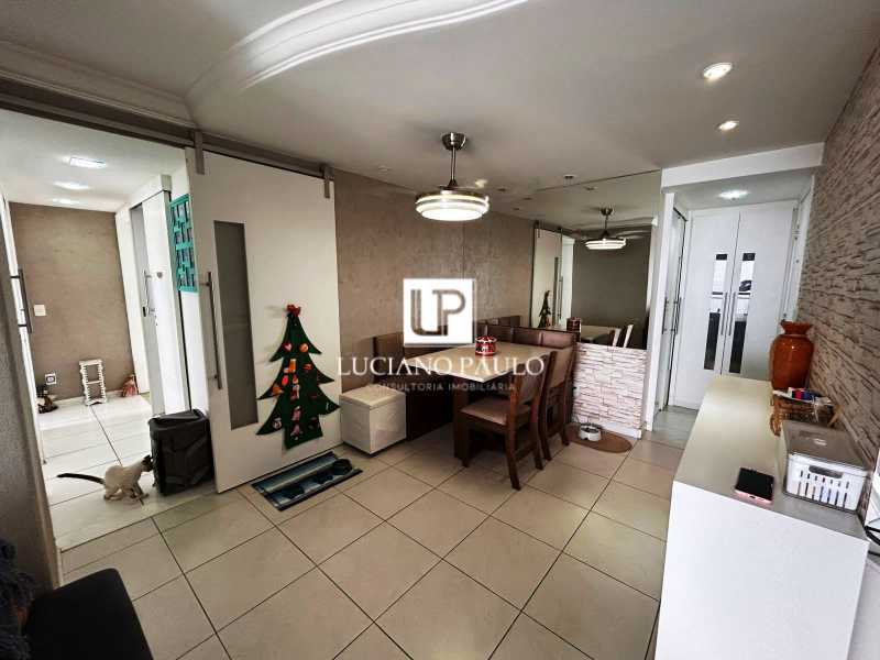 379ae0a3-2893-4c3f-8bf8-c5fe2b - 11