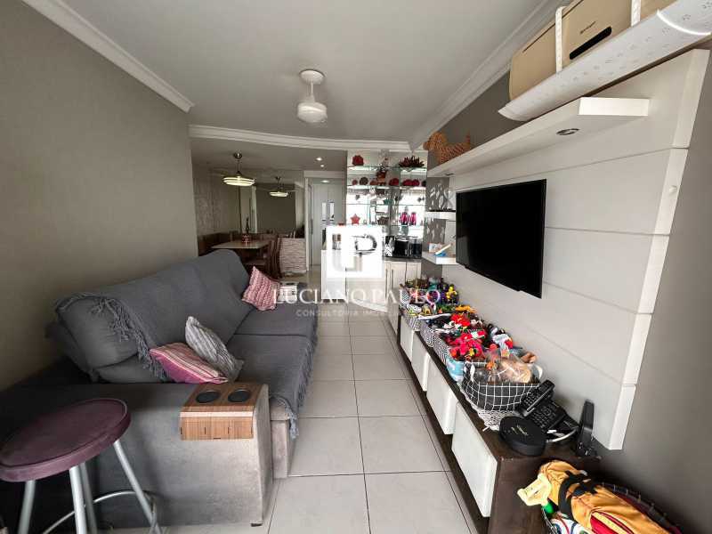 3dd74fe5-0a06-45f2-848a-5df7c2 - 10