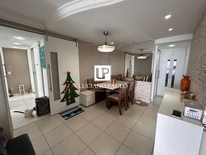 379ae0a3-2893-4c3f-8bf8-c5fe2b - 7