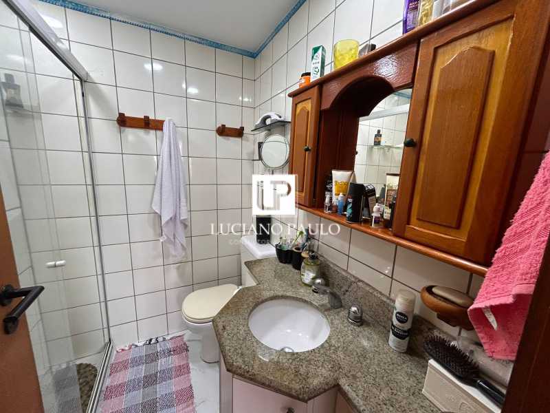 1b1fcd6d-952e-40e6-bc64-1f671b - 13