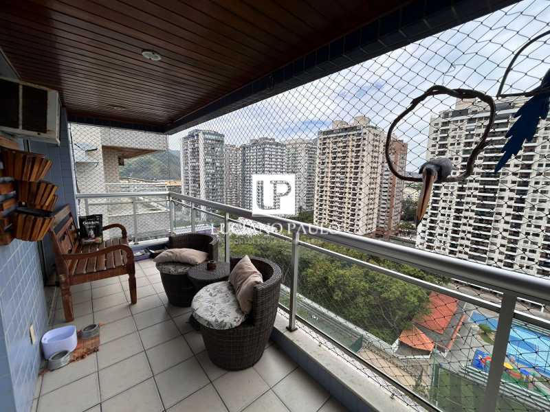 2a325ae5-aed5-4f9a-8204-d4000a - 4