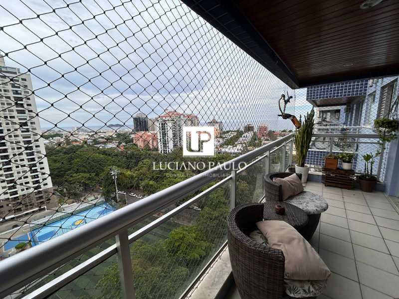 eddc1e85-a9c7-4ae5-8cb5-003629 - 2