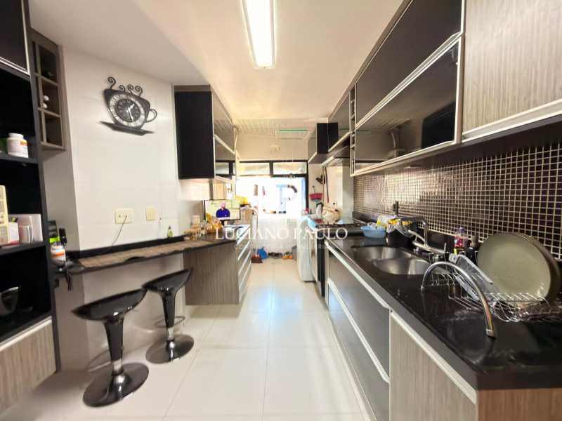 23a6b888-e58b-41ec-a637-c603e8 - 28