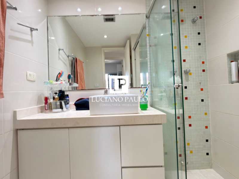 1fbb3867-fcbb-483d-be01-0e5ed5 - 14