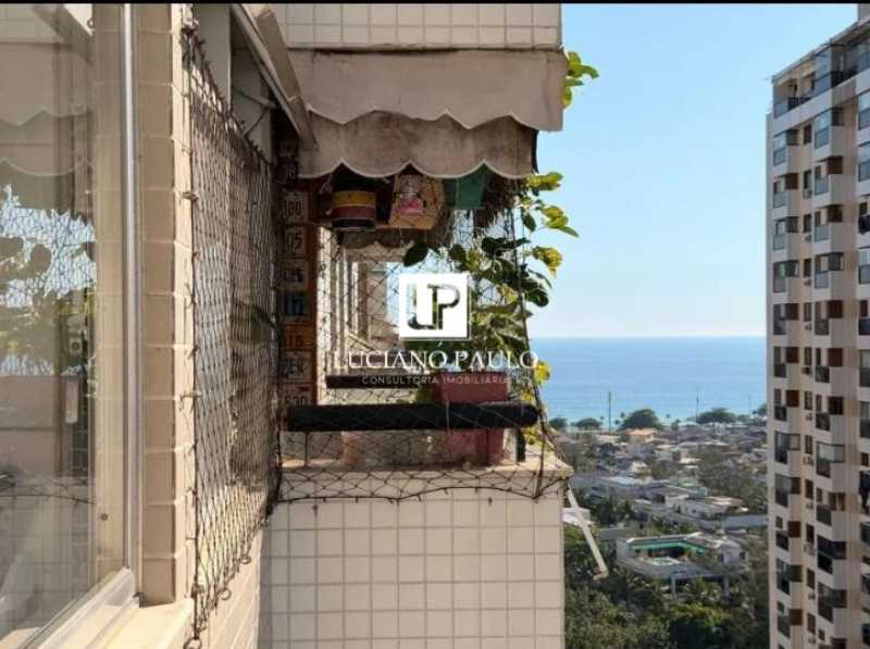 228f9a92-cd0a-45dd-8f52-343bf6 - 14