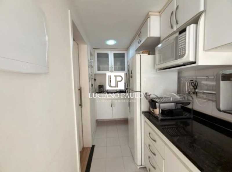 ede7bd49-0075-45a8-a312-c14ad9 - 24