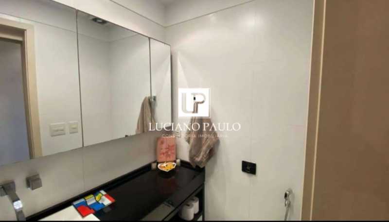 65715836-ea7a-4c10-b015-10b89e - 28