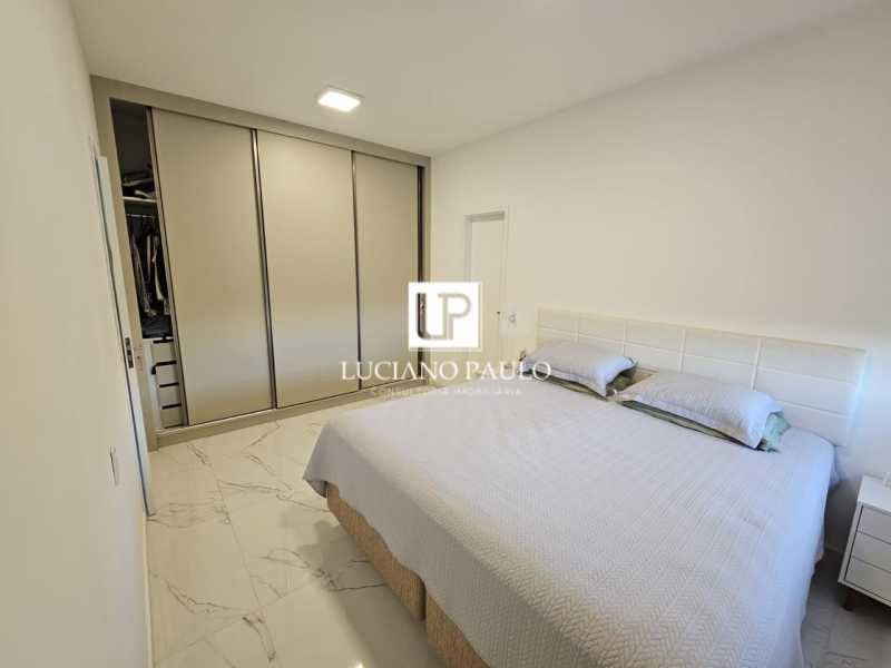 8db9e266-7a4b-4ac8-8003-434737 - 4