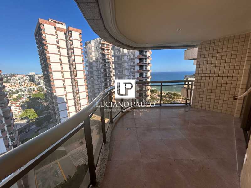 99d1268a-4f8c-4ea2-a2e6-c8b5ad - 4