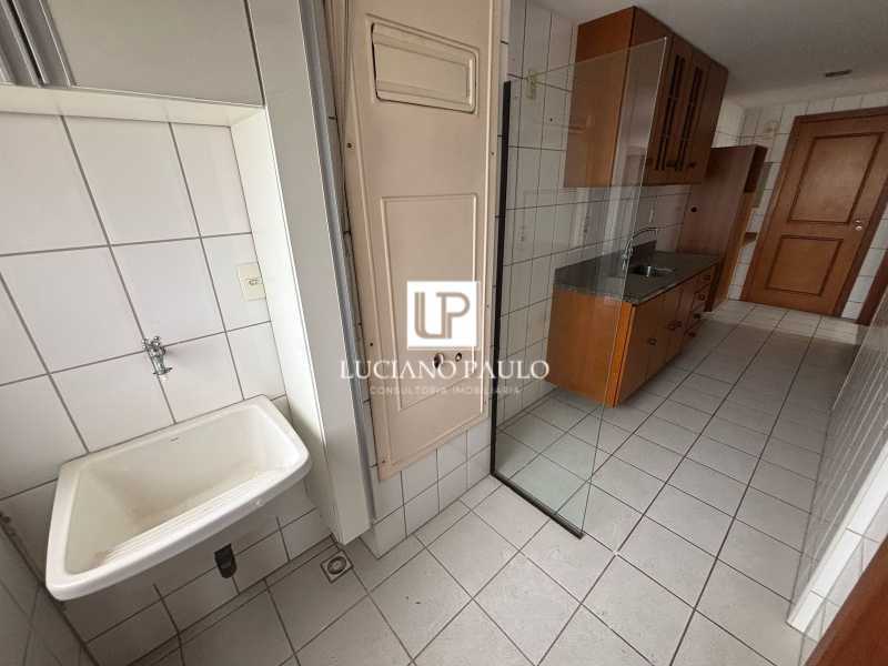 22be1bb5-9b7b-4662-be4b-6a8acb - 22