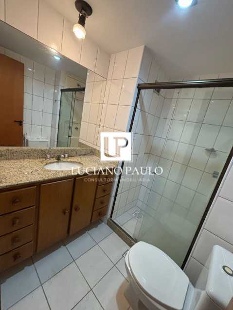 e67c2dee-cddb-4ab9-b15a-7ed68a - 15