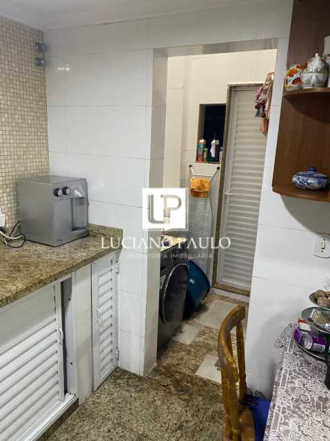 e64cf60f-eca6-4b3a-8030-fd8ddf - 26