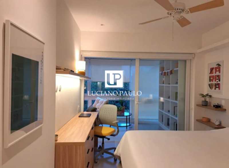 598cee47-c3db-4185-a7f4-e61f6e - 8