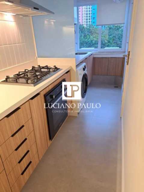 a025354d-0d66-48e4-9615-417e41 - 11