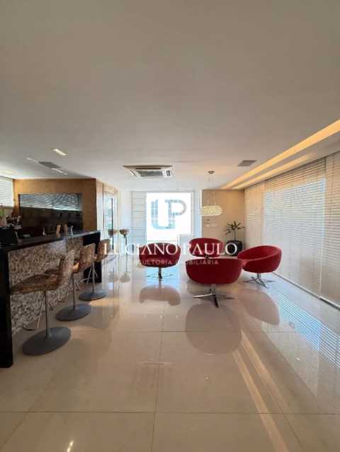 6fcccfc2-4e72-4d70-963c-fd3037 - 6