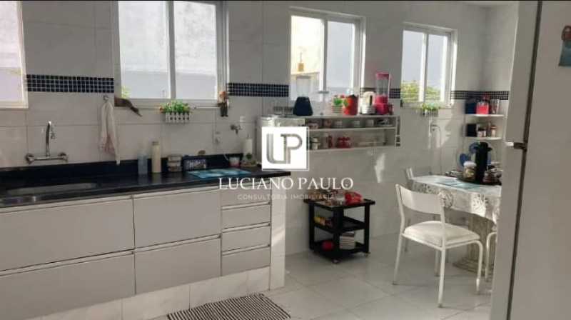 2b0b9f71-2fdb-4360-ba4c-41e2d8 - 14