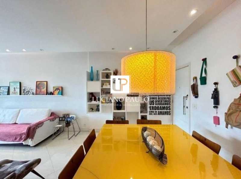 2d8e7bb1-8df3-466e-a166-0a295a - 7