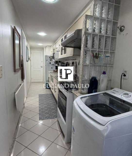 2743eb21-42f8-4ac0-b5b1-2d81c2 - 20