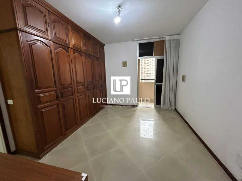 15b23033-30ee-4011-b1dc-31bb39 - 20