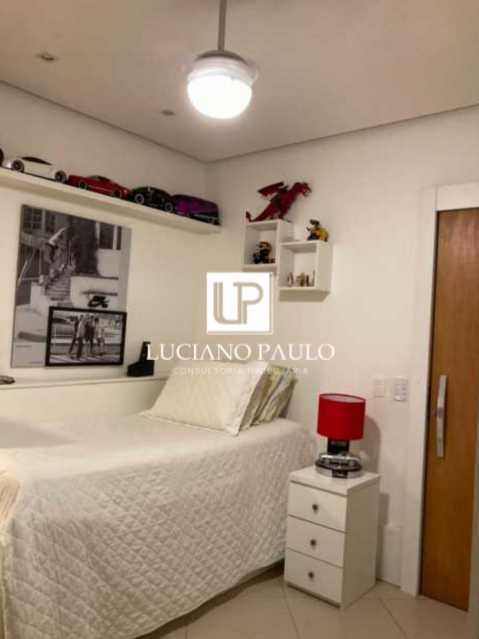 a39bb42d-2c82-40c3-9fae-0d8052 - 23