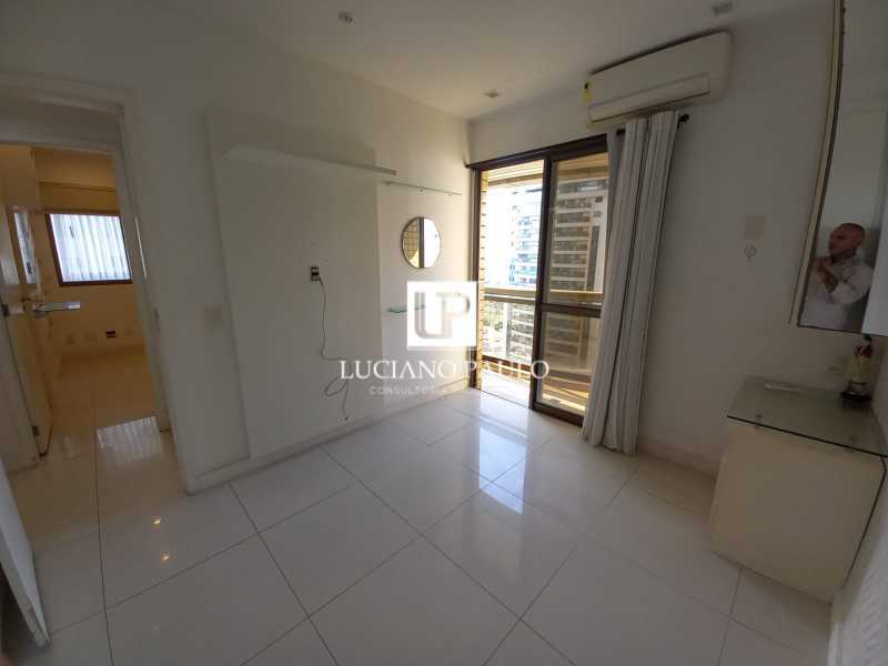 16272b30-4f59-4841-a7d1-fa14b7 - 20