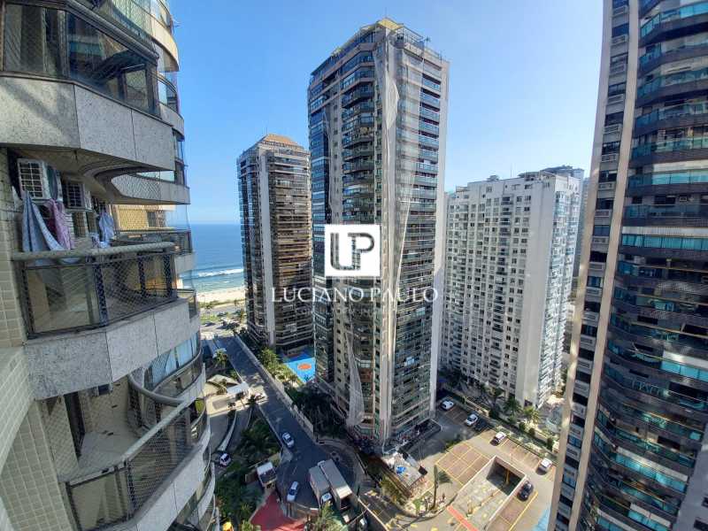 cee2af73-42ea-4920-917f-b0d8ae - 1